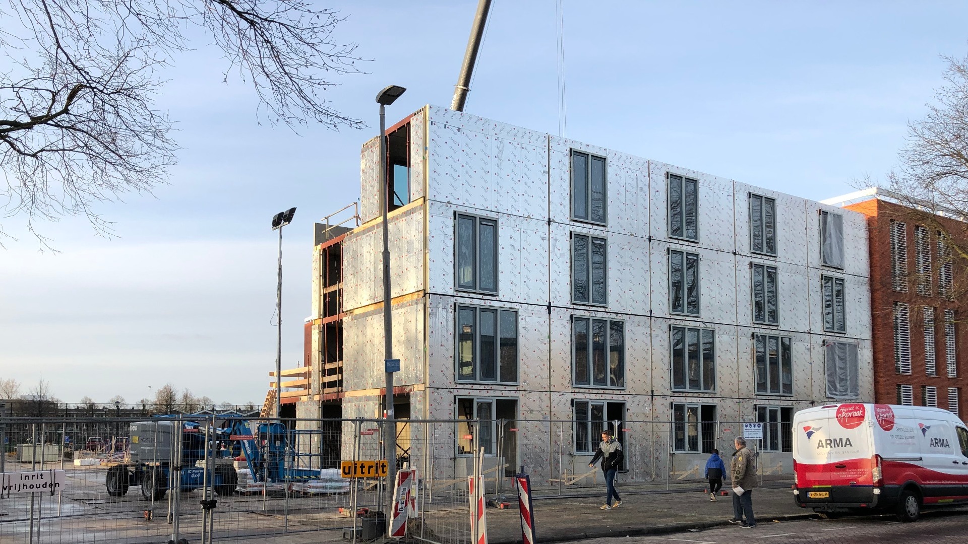Derde verdieping van blok B is ook geplaatst. Nieuwbouwproject STOER  te Haarlem. 