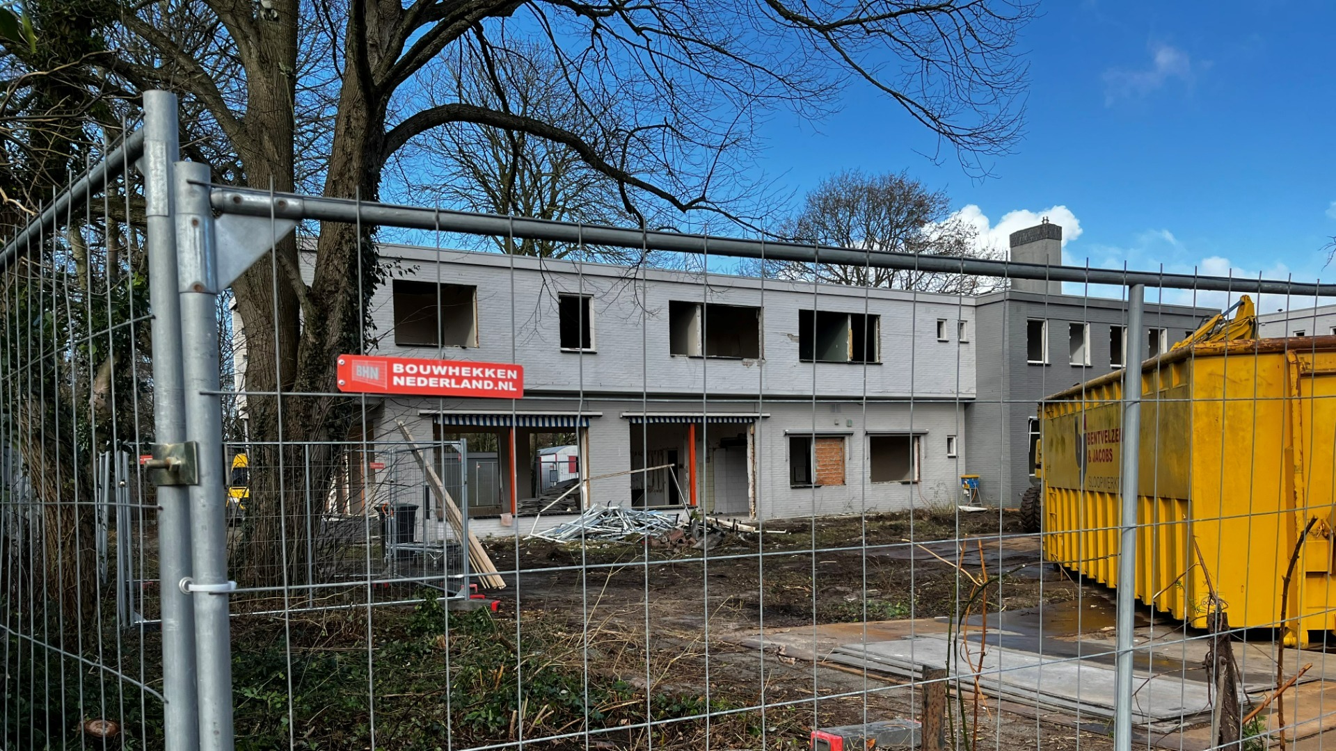 Nieuwbouwproject Nicolaas Beetshof te Driehuis - Start Sloop 